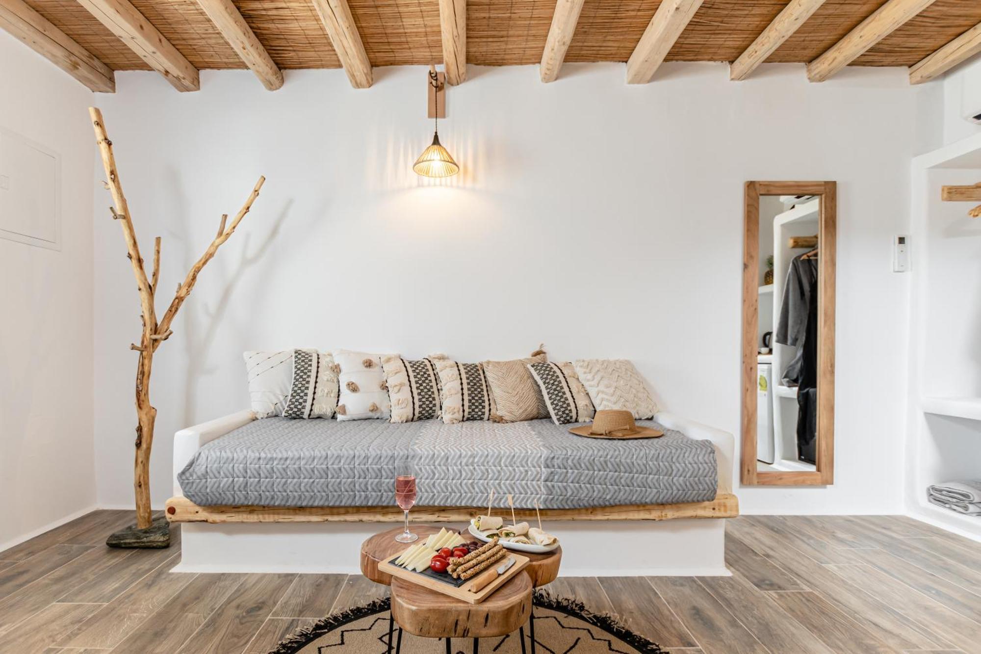 Naxos Finest Hotel & Villas Naxos City Номер фото