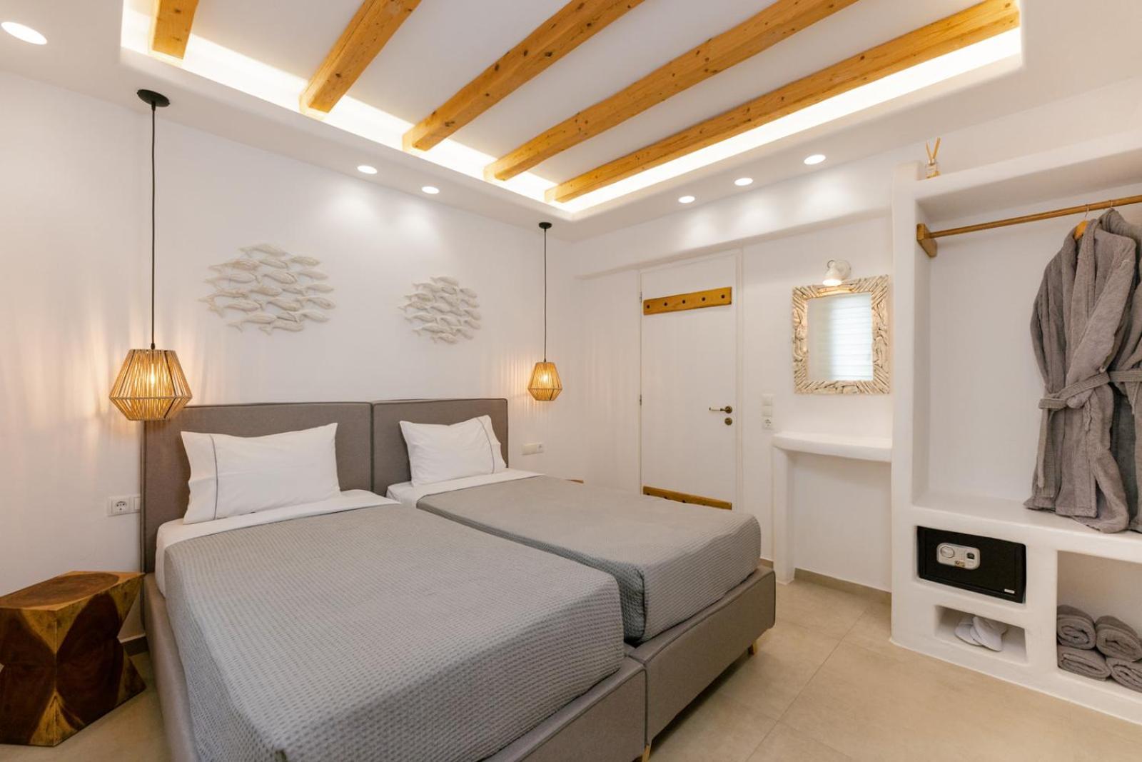 Naxos Finest Hotel & Villas Naxos City Номер фото
