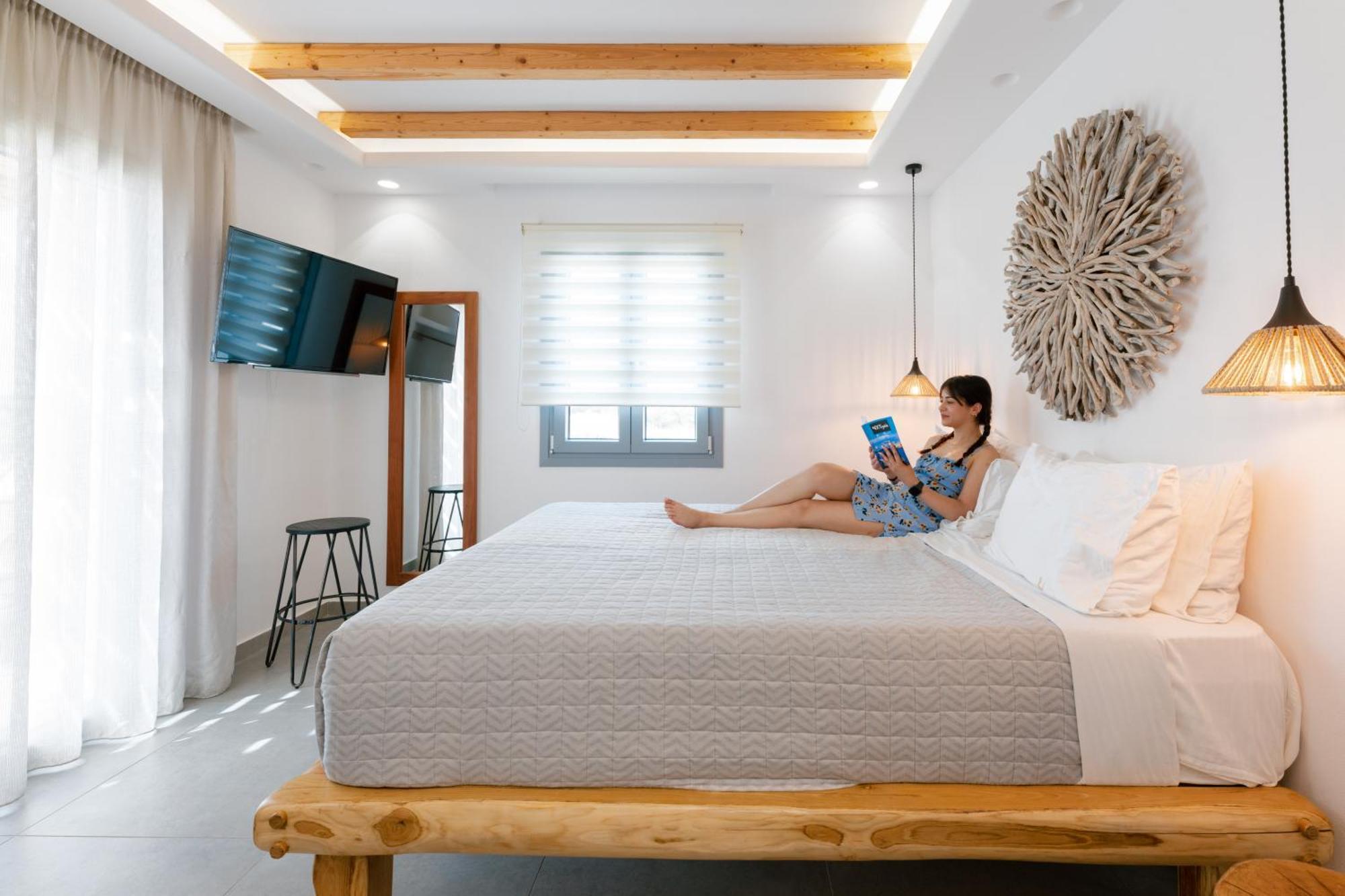 Naxos Finest Hotel & Villas Naxos City Экстерьер фото